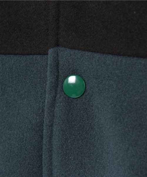 WHO'S WHO gallery（フーズフーギャラリー）の「パネルスタジアムジャケット（スタジャン・メンズ・ブラック/ネイビー・MEDIUM/LARGE）」の6枚目の写真