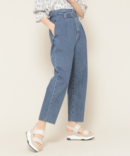 PAGEBOY（ページボーイ）の「デニムマムパンツ（デニムパンツ・レディース・ライトブルー/インディゴブルー/ブルー・FREE）」の5枚目の写真