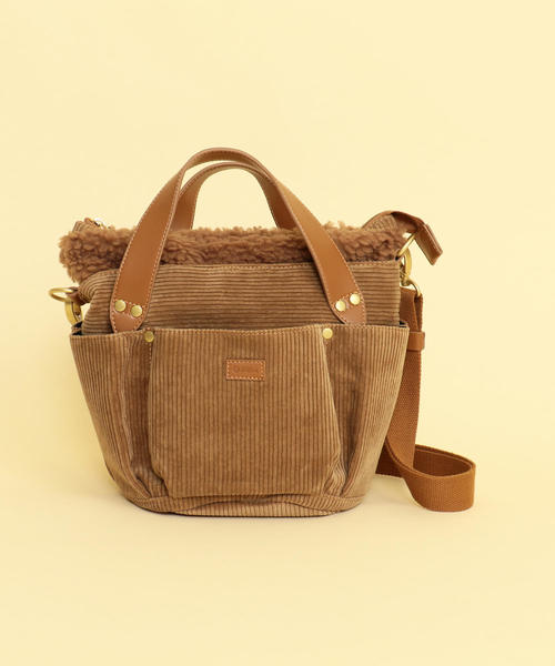 folna(フォルナ)の「【WEB限定】【別注】<Folna>∴コーデュロイ×ボアポケットショルダーバッグ -2WAY-(ショルダーバッグ・レディース・ブラック/グレー/ベージュ・FREE)」の13枚目の写真