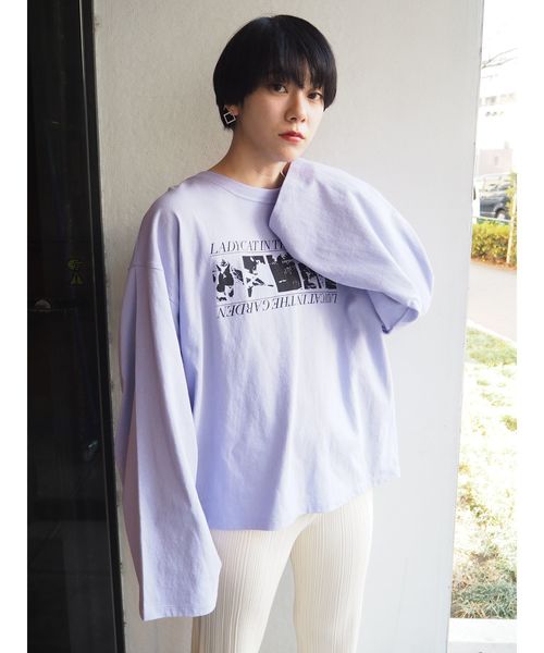 MURUA（ムルーア）の「CATロングTシャツ（Tシャツ/カットソー・レディース・ホワイト/ブラック/ラベンダー・FREE）」の3枚目の写真