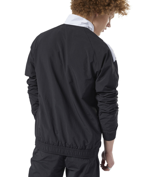 Reebok（リーボック）の「クラシックス ベクター トラックジャケット / Classics Vector Track Jacket（ナイロンジャケット・メンズ・グリーン/エメラルド/イエロー×ブラック/ブラック×ホワイト/ネイビー×ホワイト/ネイビー/ホワイト・SMALL/MEDIUM/LARGE/X-LARGE/XX-LARGE/XXX-LARGE/X-SMALL）」の15枚目の写真