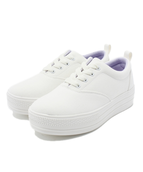 WEGO（ウィゴー）の「WEGO/厚底ローカットスニーカー（スニーカー・レディース・アイボリー/グレー/ブラック・22.5/24.5/23.5）」の2枚目の写真