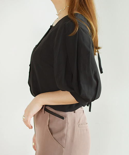 PairPair（ペアペア）の「スクエアネックバックリボンブラウス（シャツ/ブラウス・レディース・ブラック/アイボリー・FREE）」の13枚目の写真