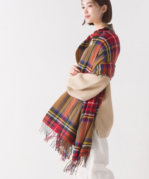 OMNES（オムネス）の「ウール混大判チェックフリンジストール（ストール/ショール・レディース・ホワイト系その他/ブラック系その他/グレー系その他/ブラウン系その他/グリーン系その他/ブルー系その他/パープル系その他/レッド系その他/ブラック系その他2/グレー系その他2/グレー系その他3/ブラウン系その他2/ブラウン系その他3/ブルー系その他2/レッド系その他2・FREE）」の20枚目の写真