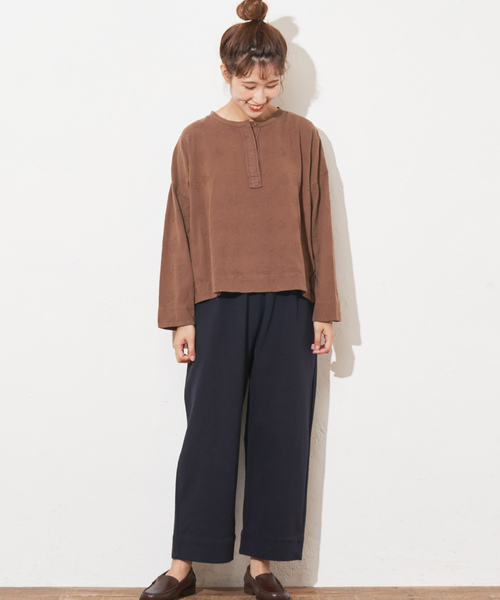 PUAL CE CIN(ピュアルセシン)の「ニットチノギャザーパンツ(その他パンツ・レディース・ベージュ/カーキ/モカ/ネイビー・FREE)」の9枚目の写真