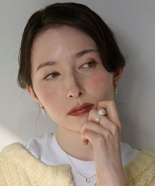 Phoebe(フィービィー)の「【シリーズ累計販売 10,000点突破!】【サイズ調整可能】Eye catchingパールリング<動画あり>(リング・レディース・ホワイト/ゴールド・FREE)」の18枚目の写真