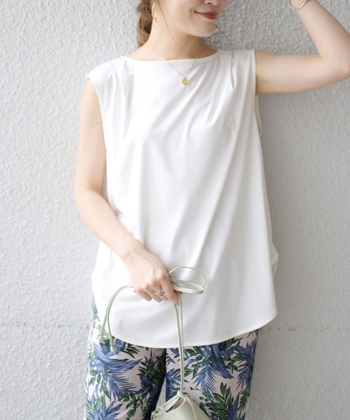 SHIPS(シップス)の「クリーンフィールパーツノースリーブプルオーバー◇(Tシャツ/カットソー・レディース・ブラック/ブラウン/オフホワイト・ONE SIZE)」の6枚目の写真