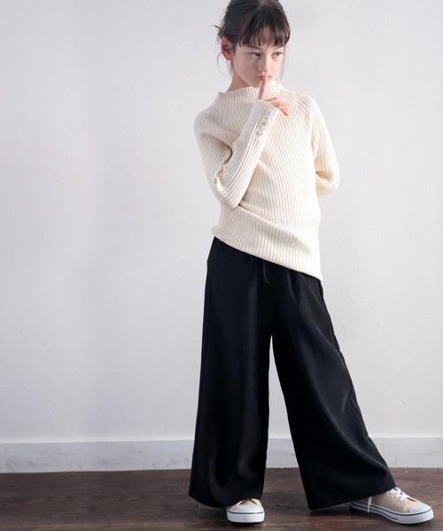 classicalelf(クラシカルエルフ)の「たなびくフレア、Aラインの魅力。イージーフレアパンツ(その他パンツ・レディース・アイボリー/ライトブラウン/ブラック/グレー・SMALL/MEDIUM/LARGE/X-LARGE)」の16枚目の写真
