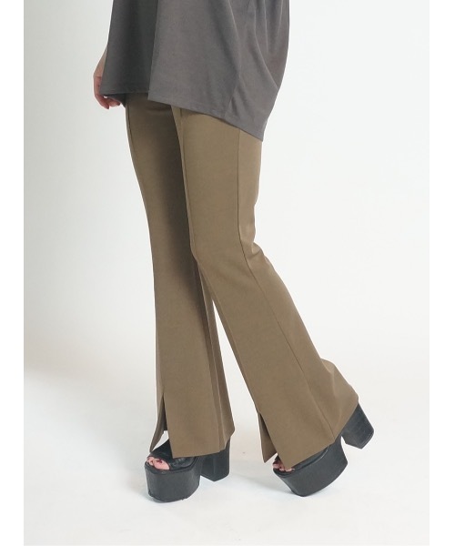 one way（ワンウェイ）の「センタープレスフレアＰＴ（その他パンツ・レディース・ブラック/ベージュ/ライトブラウン/ライトブルー・FREE）」の8枚目の写真