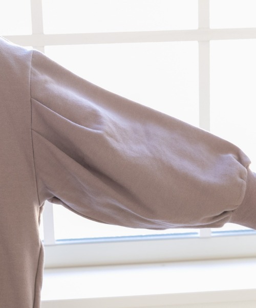 PREFERIR（プレフェリール）の「モックネック ボリューム袖 スウェット トレーナー（Tシャツ/カットソー・レディース・モカ/ピンク/ブラック/グリーン/チャコールグレー・FREE）」の17枚目の写真