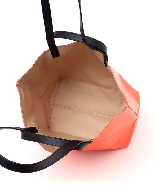 SHIPS(シップス)の「CAHU:Mini Pratique(トートバッグ・レディース・ブラック/オレンジ/ダークグレー/クリアレッド・ONE SIZE)」の13枚目の写真