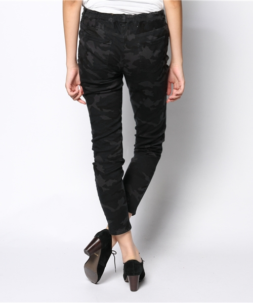 BEAMS LIGHTS Women's（ビームスライツ ウィメンズ）の「BEAMS LIGHTS / バイオカモフラパンツ（その他パンツ・レディース・チャコールグレー/カーキ・40/36/38）」の6枚目の写真