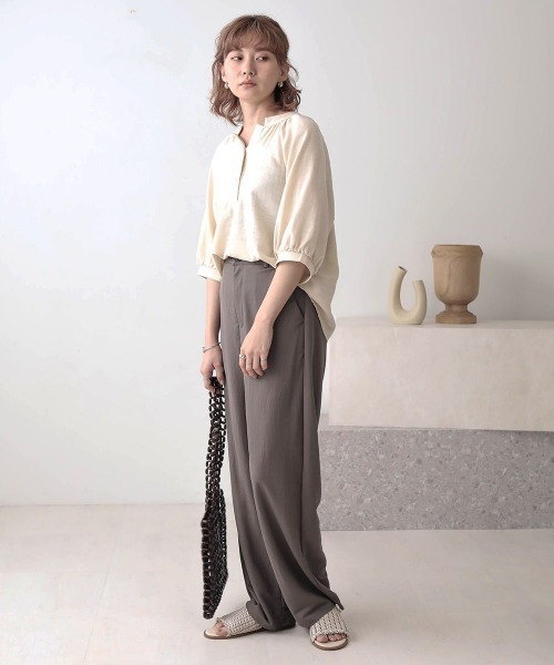 Bab(バブ)の「【WEB限定】ハイウエスト麻ライクストレートパンツ(その他パンツ・レディース・チャコールグレー/カーキ/サンドベージュ・38)」の17枚目の写真