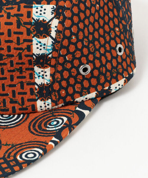 BEAMS PLUS（ビームスプラス）の「BEAMS PLUS / 5パネル フィッシングキャップ（ハット・メンズ・ブラウン/レッド・ONE SIZE）」の7枚目の写真