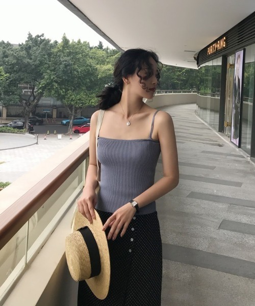 yuue' ( wear )(ユーイ)の「ダブルストラップキャミソール(キャミソール・レディース・ブラック/ブラウン/イエロー/グリーン/ホワイト/ベージュ/グレー・FREE)」の12枚目の写真