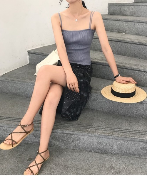 yuue' ( wear )(ユーイ)の「ダブルストラップキャミソール(キャミソール・レディース・ブラック/ブラウン/イエロー/グリーン/ホワイト/ベージュ/グレー・FREE)」の13枚目の写真