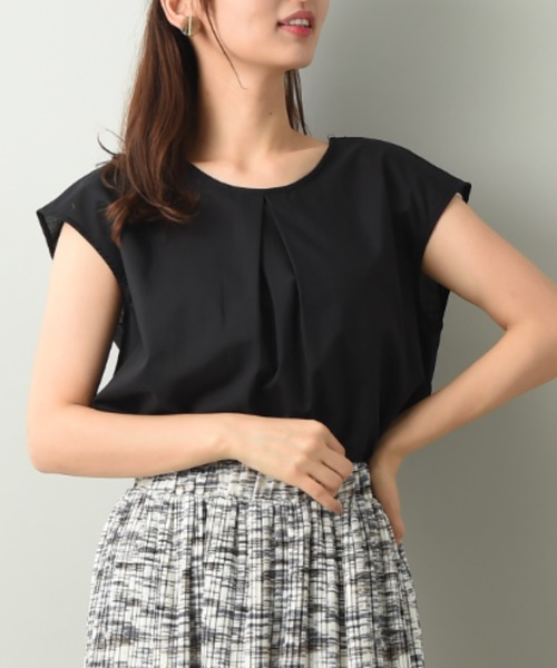 INTERPLANET(インタープラネット)の「TCボイルローンBACKフリルブラウス(シャツ/ブラウス・レディース・ブラック/イエロー/サックスブルー/ライトグレー・FREE)」の2枚目の写真