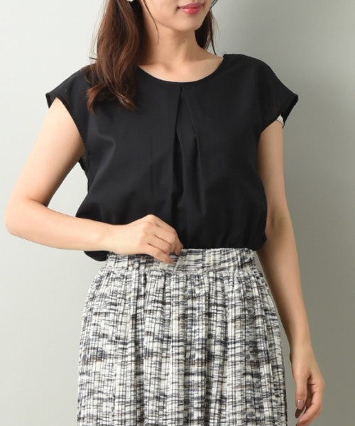 INTERPLANET(インタープラネット)の「TCボイルローンBACKフリルブラウス(シャツ/ブラウス・レディース・ブラック/イエロー/サックスブルー/ライトグレー・FREE)」の11枚目の写真