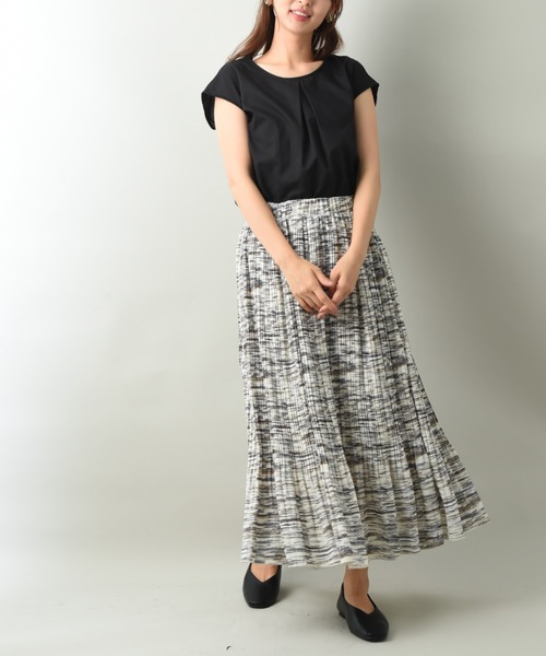 INTERPLANET(インタープラネット)の「TCボイルローンBACKフリルブラウス(シャツ/ブラウス・レディース・ブラック/イエロー/サックスブルー/ライトグレー・FREE)」の13枚目の写真