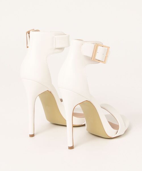 Anuenue（アヌエヌエ）の「シルクサテン ベルトストラップサンダル（サンダル・レディース・ホワイト/ピンク/ブラック・22.5cm/23.5cm/24.5cm/23.0cm/24.0cm/25.0cm）」の6枚目の写真