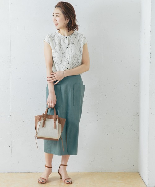 URBAN RESEARCH ROSSO（アーバンリサーチロッソ）の「ラインアートプリントフレンチブラウス（シャツ/ブラウス・レディース・ネイビー/ブラウン/オフホワイト・FREE）」の11枚目の写真