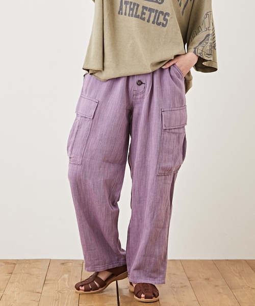 CUBE SUGAR(キューブシュガー)の「スラブツイル ボタンフロント カーゴパンツ(カーゴパンツ・レディース・チャコールグレー/パープル/イエロー・S/M)」の3枚目の写真