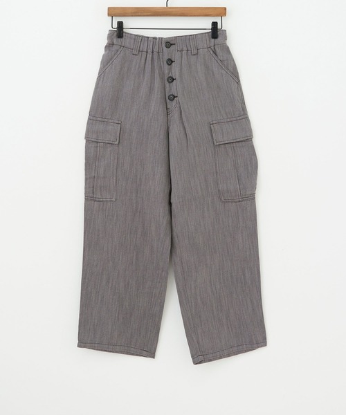CUBE SUGAR(キューブシュガー)の「スラブツイル ボタンフロント カーゴパンツ(カーゴパンツ・レディース・チャコールグレー/パープル/イエロー・S/M)」の15枚目の写真