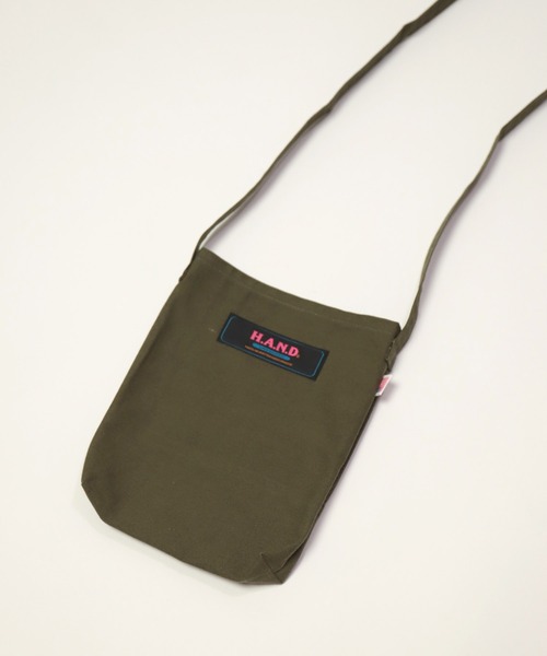 H.A.N.D.（エイチエーエヌディー）の「[H.A.N.D. / エイチエーエヌディー]　US TENT-CLOTH POUCH（ショルダーバッグ・メンズ・オリーブ・FREE）」の3枚目の写真