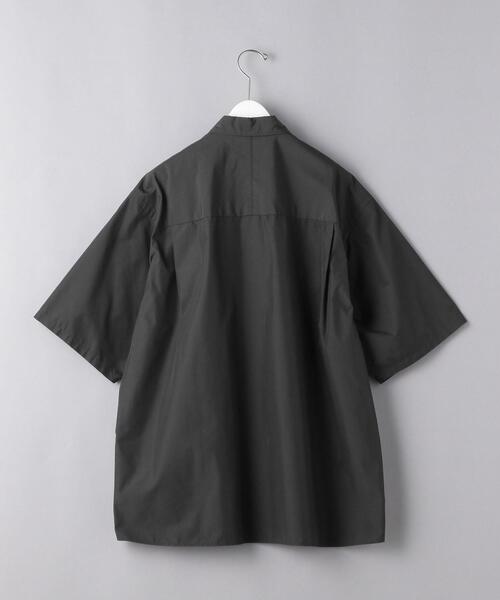 UNITED ARROWS（ユナイテッドアローズ）の「＜UNITED ARROWS＞ コットン/ポリエステル ポプリン フロントフライ ショートスリーブ（シャツ/ブラウス・メンズ・オフホワイト/ダークグレー・SMALL/MEDIUM/LARGE/X-LARGE）」の11枚目の写真
