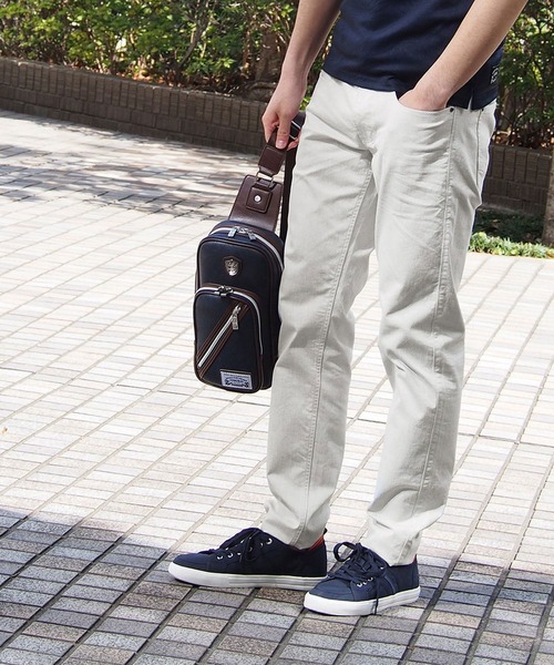 NICOLE CLUB FOR MEN(ニコルクラブフォーメン)の「スリムカラーパンツ(その他パンツ・メンズ・サックスブルー/ブラック/ホワイト/ベージュ・X-LARGE/LARGE/SMALL/MEDIUM)」の1枚目の写真