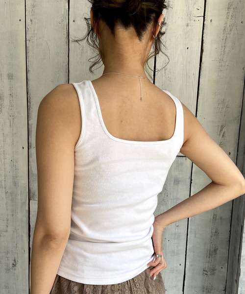 Lull(ルル)の「【Lull / ルル】2wayリブタンクトップ(タンクトップ・レディース・ベージュ/ブラック/ホワイト・ONESIZE)」の14枚目の写真