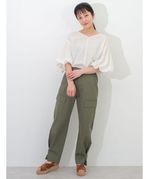 green label relaxing（グリーンレーベルリラクシング）の「FFC プリーツ スリーブ Vネック ブラウス（シャツ/ブラウス・レディース・ホワイト/ライム/ブラック・FREE）」の5枚目の写真