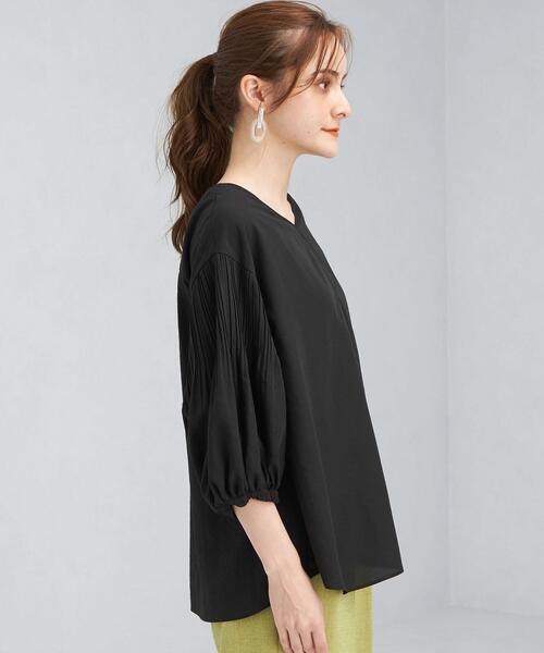 green label relaxing（グリーンレーベルリラクシング）の「FFC プリーツ スリーブ Vネック ブラウス（シャツ/ブラウス・レディース・ホワイト/ライム/ブラック・FREE）」の8枚目の写真