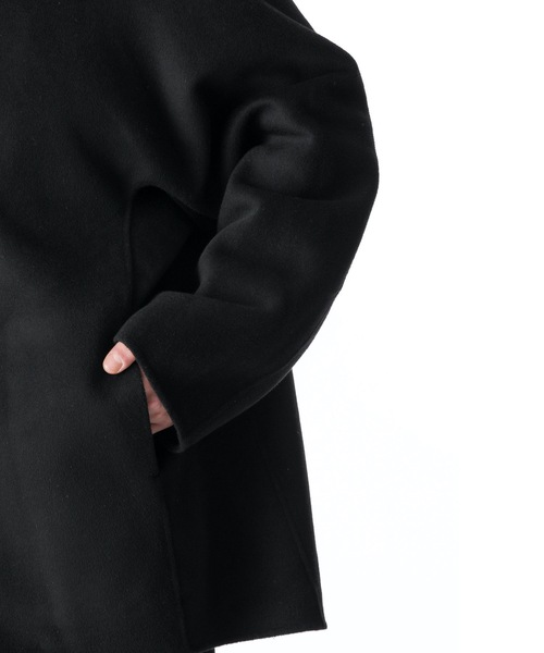 ATTACHMENT（アタッチメント）の「W/Ca DOUBLE FACE BEAVER CLOTH HOODED PARKA COAT（ダッフルコート・メンズ・ブラック/ダークベージュ・1/2/3）」の7枚目の写真