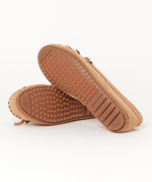 Minnetonka（ミネトンカ）の「MINNETONKA(ミネトンカ) KILTY SUEDE MOC/キルティー スエード モカシン /MN403（モカシン/デッキシューズ・レディース・ブラック/ダークブラウン/ブラウン/グレー/サンドベージュ/タン・8/6.5/7.5/6/7/5.5）」の7枚目の写真