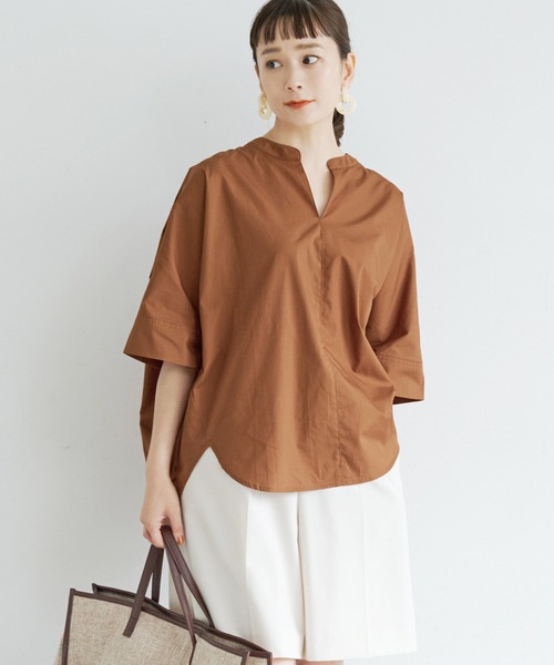 coca(coca)(コカ)の「キーネックドルマンシャツ(シャツ/ブラウス・レディース・ホワイト/ブラウン・M/L)」の2枚目の写真