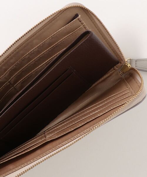 CLAIRE(クレア)の「【CLAIRE】イタリアンレザー無地シュリンクL字ウォレット(財布・レディース・ブラック/グレー/レッド/オフホワイト/カーキ/シルバー/イエロー/オレンジ/グリーン/サンドベージュ/ラベンダー/サンドグレー/キャメル/ピンクベージュ/ブルーグレー/シャンパン・FREE)」の21枚目の写真