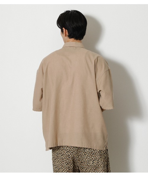 AZUL by moussy（アズールバイマウジー）の「REPREVE W POCKET BIG SHIRT/リプリーブWポケットビッグシャツ（シャツ/ブラウス・メンズ・ベージュ/ブラック・MEDIUM/LARGE）」の12枚目の写真