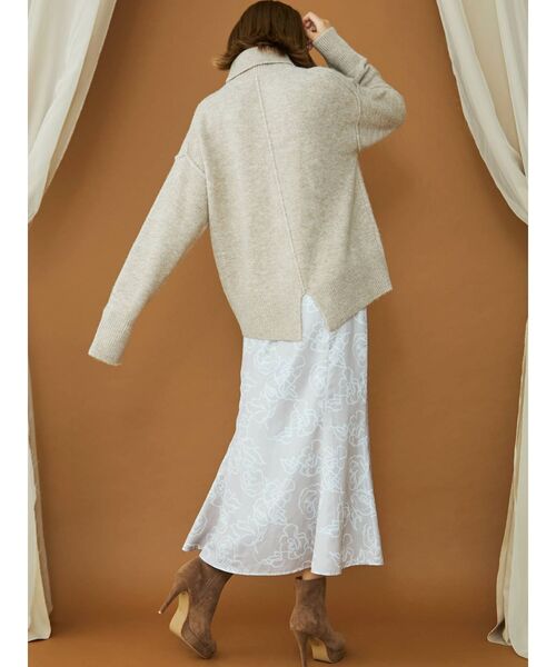 RESEXXY（リゼクシー）の「ニュアンスフラワーマーメイドスカート【セットアップ着用可能】（スカート・レディース・ベージュ/ブラウン/ブルー・FREE）」の4枚目の写真