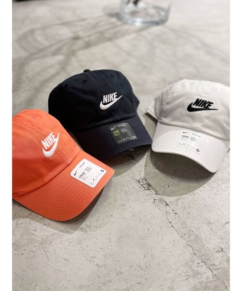 NIKE（ナイキ）の「ナイキ H86 フーチュラ ウォッシュド キャップ（その他雑貨・レディース・ブラック/ホワイト/レッド・FREE）」の4枚目の写真