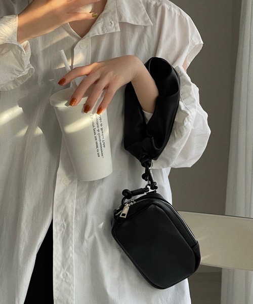 etade(エタード)の「【etade】chouchou 2way shoulder bag etda11(ショルダーバッグ・レディース・ホワイト/ブラック/グリーン/ライトベージュ・FREE)」の3枚目の写真