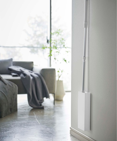 tower（タワー）の「tower（タワー）マグネットフローリングワイパースタンド（掃除グッズ・レディース・ホワイト/ブラック・ONE SIZE/ONESIZE）」の4枚目の写真