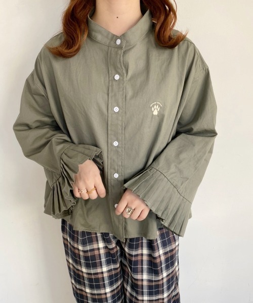 nemne store（ネンネストア）の「夢が広がるソデフリル刺繍シャツ（シャツ/ブラウス・レディース・ベージュ/パープル/オフホワイト/カーキ・フリー）」の16枚目の写真