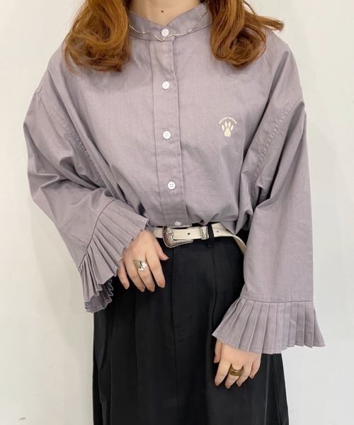 nemne store（ネンネストア）の「夢が広がるソデフリル刺繍シャツ（シャツ/ブラウス・レディース・ベージュ/パープル/オフホワイト/カーキ・フリー）」の13枚目の写真