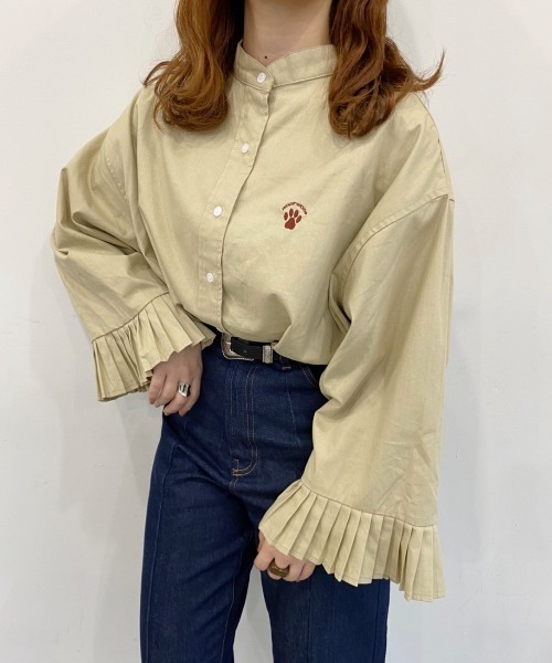 nemne store（ネンネストア）の「夢が広がるソデフリル刺繍シャツ（シャツ/ブラウス・レディース・ベージュ/パープル/オフホワイト/カーキ・フリー）」の9枚目の写真