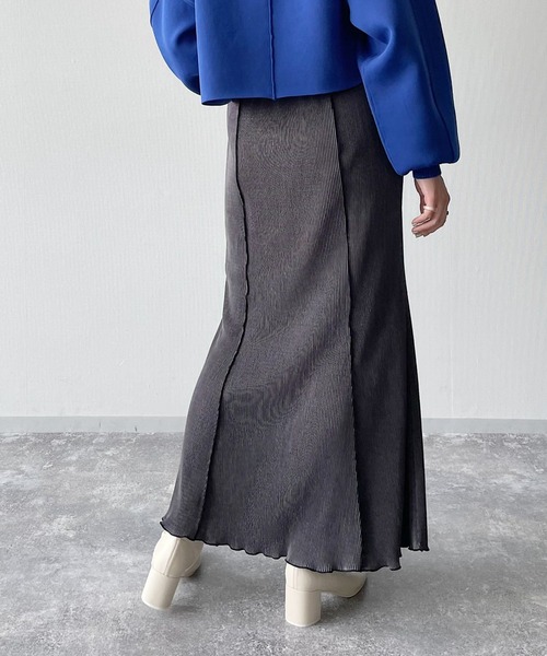 PAGEBOY（ページボーイ）の「スモーキープリーツスカート（スカート・レディース・チャコールグレー/ブラック/アクア・FREE）」の4枚目の写真