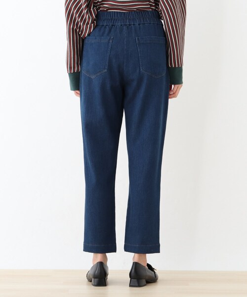 SHOO・LA・RUE（シューラルー）の「◆【S-3L】裏起毛デニムイージーテーパード（デニムパンツ・レディース・ブラック/ダークネイビー・02/01/05/04/03）」の7枚目の写真