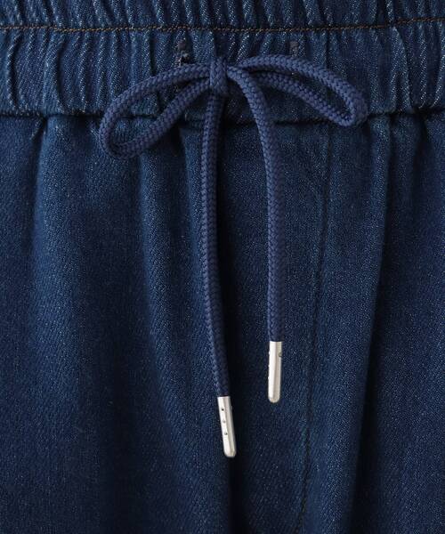 SHOO・LA・RUE（シューラルー）の「◆【S-3L】裏起毛デニムイージーテーパード（デニムパンツ・レディース・ブラック/ダークネイビー・02/01/05/04/03）」の18枚目の写真