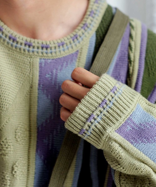 antiqua（アンティカ）の「レトロなざっくりジャガードニット（ニット/セーター・レディース・カーキ・M/L/L/XL）」の3枚目の写真