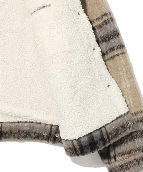 Levi's(リーバイス)の「VTG FIT SHERPA TRUCKER OVERSIZE CAMEL BLUE PLAID TRUCKER(ブルゾン・メンズ・マルチ・L/M/S/XL)」の9枚目の写真